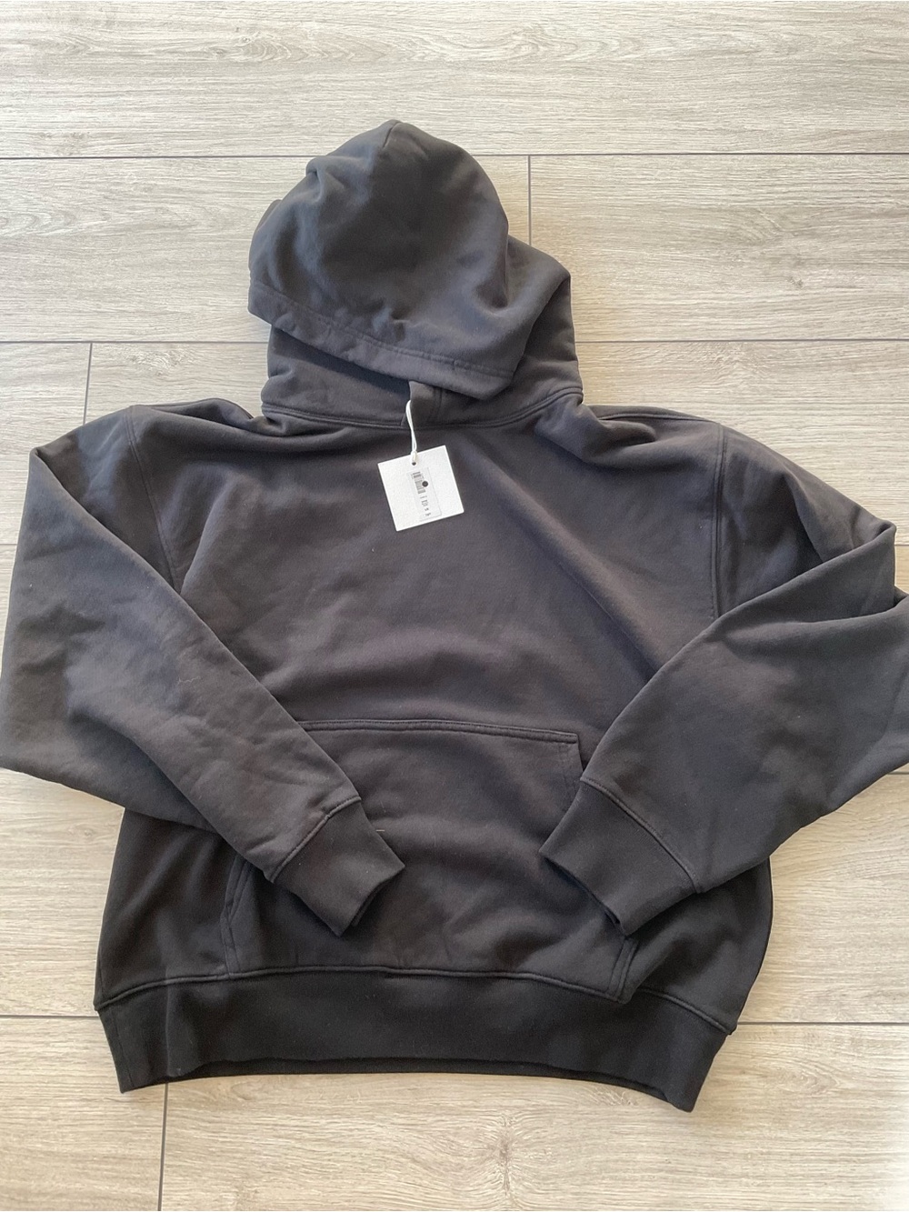 Aritzia the Group Black Hooded Pullover Sweatshirt Zadie NWT Large
